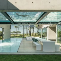 Le Banc Outdoor Bank