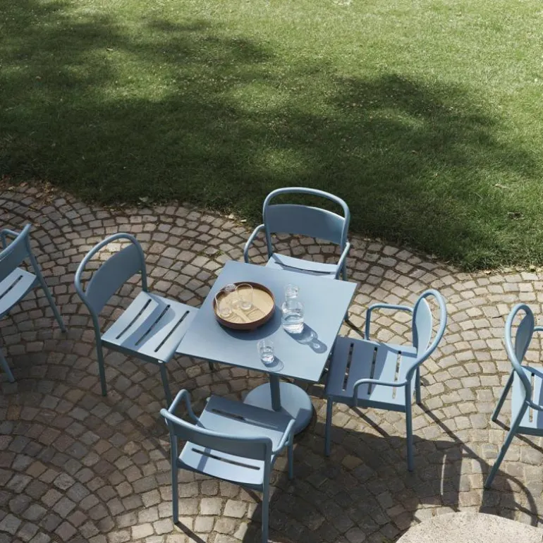 Linear Steel Armstoel