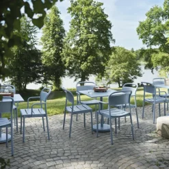 Linear Steel Armstoel