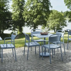 Linear Steel Armstoel