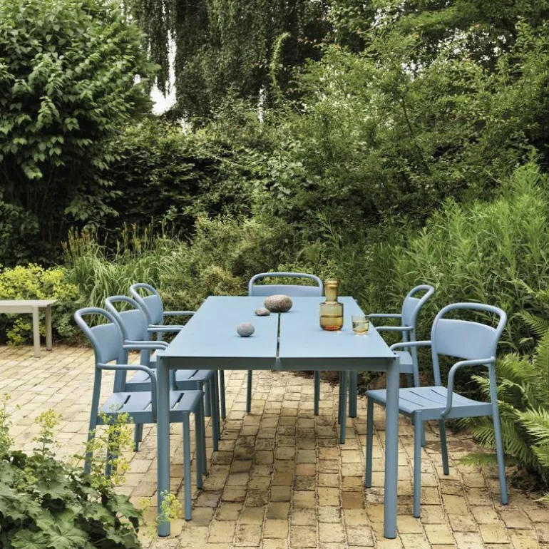 Linear Steel Armstoel