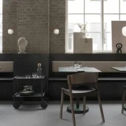 Linear Steel Café Tafel