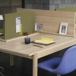 Linear Wood Eettafel