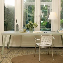 Lloyd Eettafel Indoor