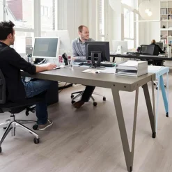 Lloyd Eettafel Indoor