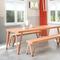 Lloyd Eettafel Indoor