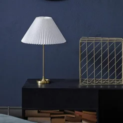 Masterpieces Model 307 Tafellamp