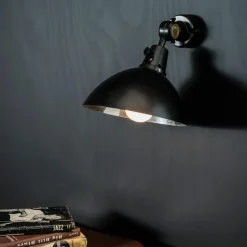 Modular 555 Wandlamp