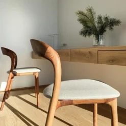 Neva Light Eetkamerstoel