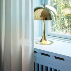 Panthella 320 Tafellamp
