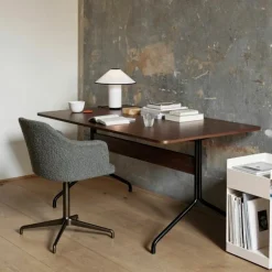 Pavilion AV18 Eettafel