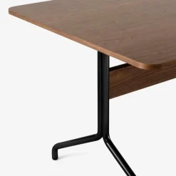 Pavilion AV18 Eettafel