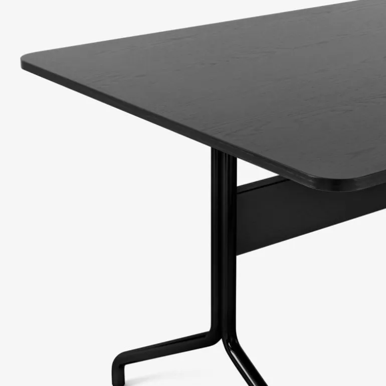 Pavilion AV18 Eettafel