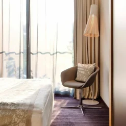 Secto 4210 Vloerlamp