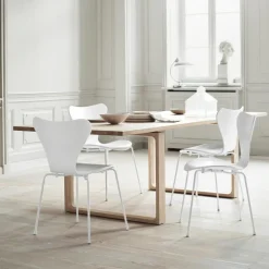 Series 7 Vlinderstoel Monochrome