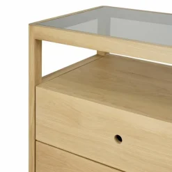 Spindle Dressoir