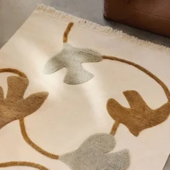 Swif Bird Wool Rug