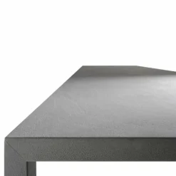 Tense Stone Eettafel