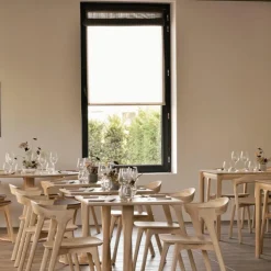 Torsion Square Eettafel