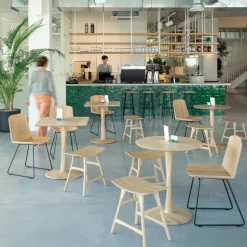 Torsion Square Eettafel