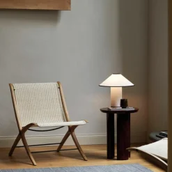 Tung JA3 Bijzettafel