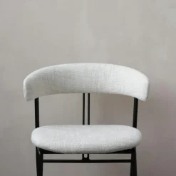 Violin Eetkamerstoel Gestoffeerd