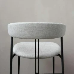 Violin Eetkamerstoel Gestoffeerd