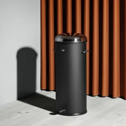 Vipp17 Pedaalemmer 30 L