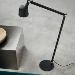 Vipp525 Vloerlamp