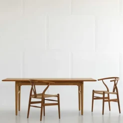 Wishbone Stoel CH24 Teak